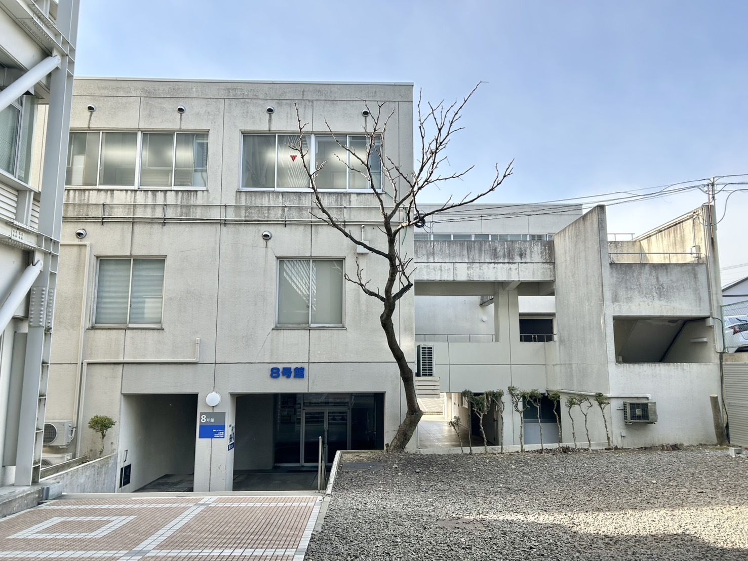 ポリウレア研究所の外観