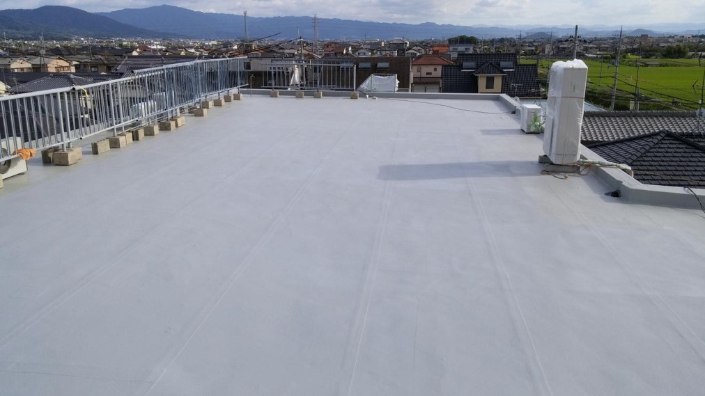 ビル屋上の画像